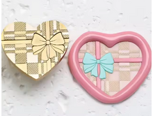 Cargar imagen en el visor de la galería, Cabezal en forma de corazón