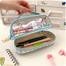 Cargar imagen en el visor de la galería, Estuche Sanrio transparente
